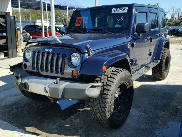 1C4BJWEG3DL548996 - 2013 JEEP WRANGLER U BLUE photo 2