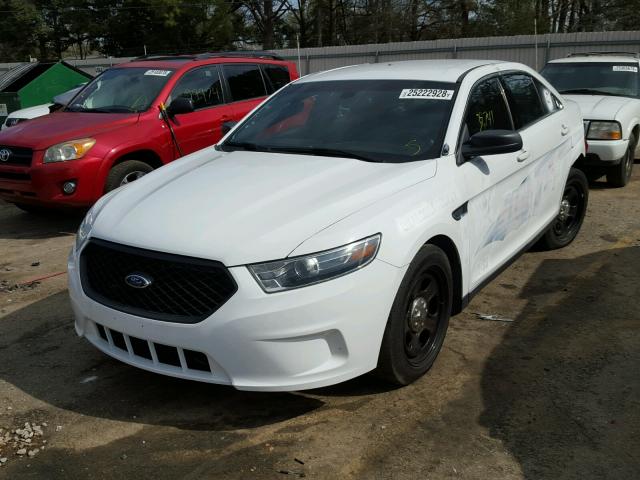 1FAHP2L89FG167958 - 2015 FORD TAURUS POL WHITE photo 2