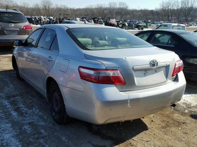 4T4BE46K28R035025 - 2008 TOYOTA CAMRY CE SILVER photo 3