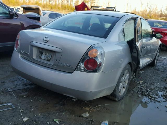 1N4AL11E82C273335 - 2002 NISSAN ALTIMA BAS SILVER photo 4