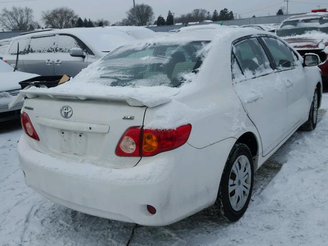 1NXBU40E99Z018661 - 2009 TOYOTA COROLLA BA WHITE photo 4