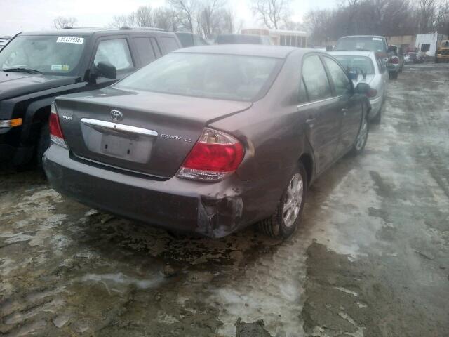 JTDBE30K063041619 - 2006 TOYOTA CAMRY LE GRAY photo 4