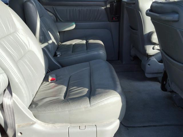 5FNRL18914B071836 - 2004 HONDA ODYSSEY EX GRAY photo 6