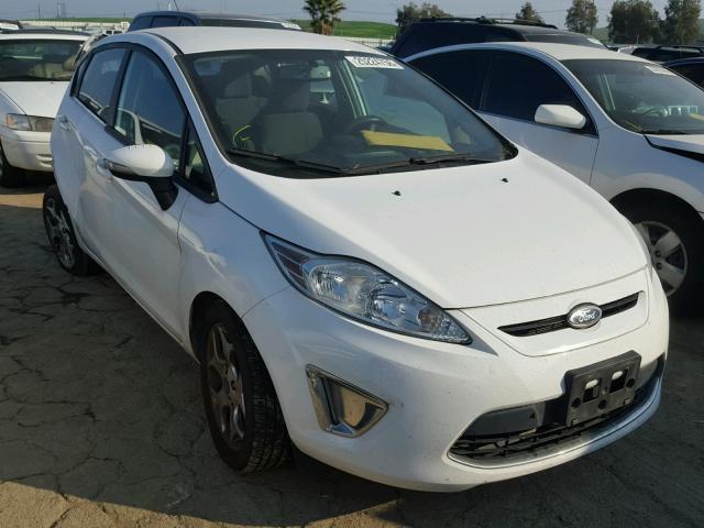 3FADP4FJ8CM106000 - 2012 FORD FIESTA SES WHITE photo 1