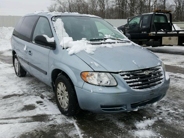 1A4GP45RX6B686841 - 2006 CHRYSLER TOWN & COU BLUE photo 1