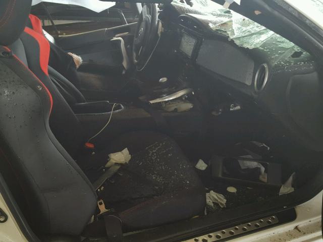 JF1ZNAA12G8707494 - 2016 TOYOTA SCION FR-S თეთრი ფოტო 5