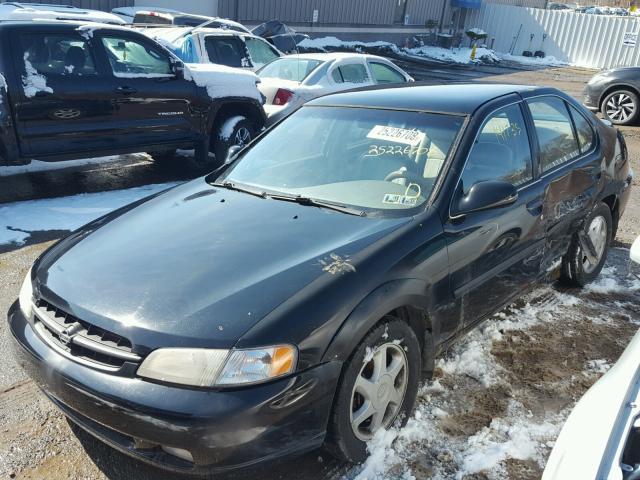 1N4DL01D2WC111124 - 1998 NISSAN ALTIMA XE BLACK photo 2