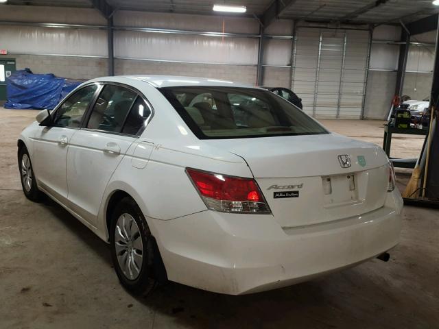 1HGCP26369A114440 - 2009 HONDA ACCORD LX WHITE photo 3