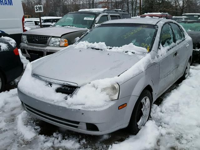 KL5JD56Z58K914570 - 2008 SUZUKI FORENZA BA SILVER photo 2