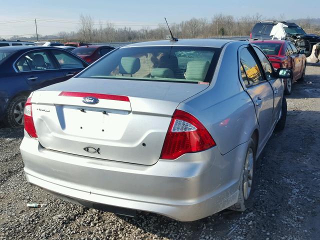 3FAHP0GA7CR112544 - 2012 FORD FUSION S SILVER photo 4