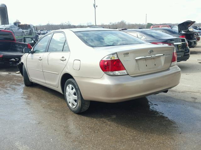 4T1BE32K35U627748 - 2005 TOYOTA CAMRY LE TAN photo 3