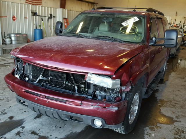 3GNFK16Z64G316415 - 2004 CHEVROLET SUBURBAN K MAROON photo 2