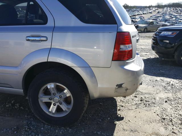 KNDJD736885812551 - 2008 KIA SORENTO EX SILVER photo 9