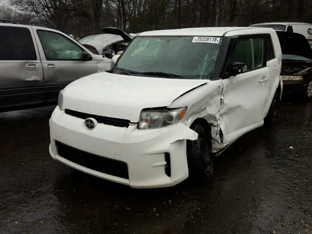 JTLZE4FE3DJ042685 - 2013 TOYOTA SCION XB 白色 照片 2