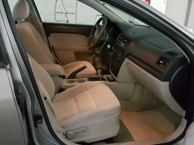 3FAHP01168R150086 - 2008 FORD FUSION SE GRAY photo 5