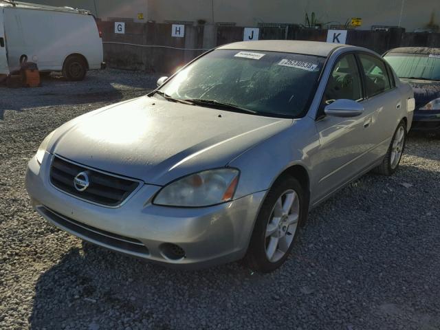 1N4AL11D64C156640 - 2004 NISSAN ALTIMA BAS SILVER photo 2