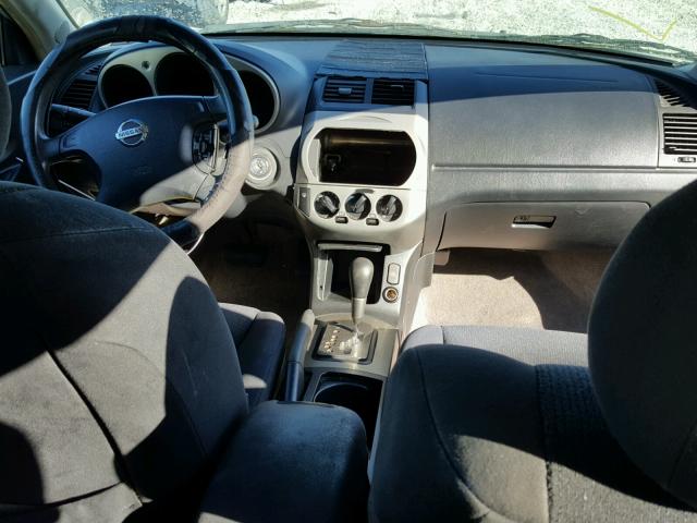 1N4AL11D64C156640 - 2004 NISSAN ALTIMA BAS SILVER photo 9