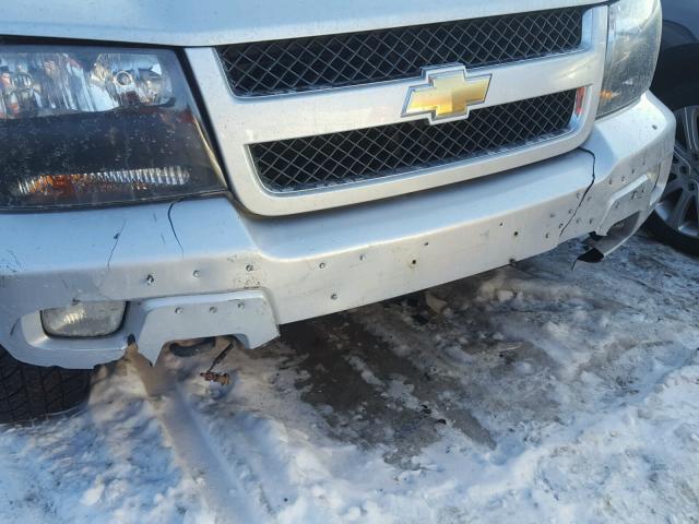 1GNDT33S292131818 - 2009 CHEVROLET TRAILBLAZE SILVER photo 9