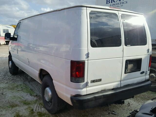 1FTNE24L03HB80190 - 2003 FORD ECONOLINE WHITE photo 3