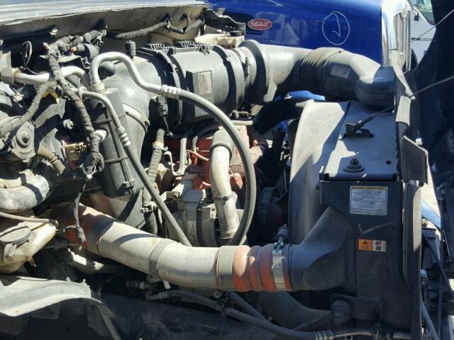 3FRNF65D29V122918 - 2009 FORD F650 SUPER WHITE photo 7