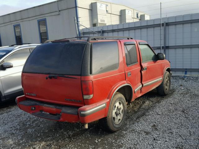 1GNDT13W5XK219251 - 1999 CHEVROLET BLAZER RED photo 4