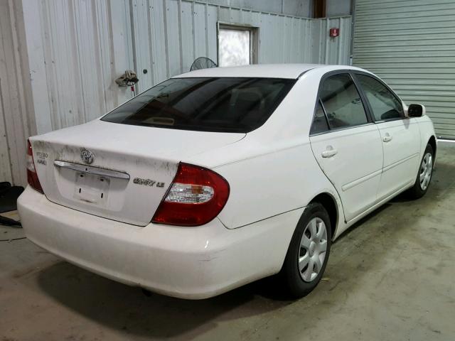 4T1BE32K13U139475 - 2003 TOYOTA CAMRY LE WHITE photo 4