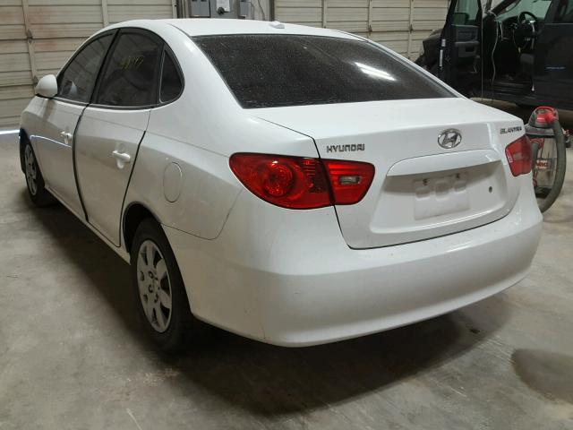 KMHDU46D68U275167 - 2008 HYUNDAI ELANTRA GL WHITE photo 3