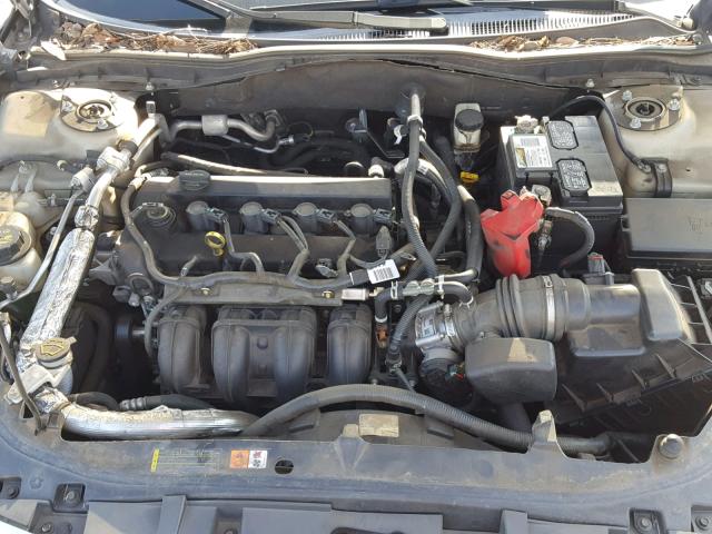 3FAHP0HA0AR414320 - 2010 FORD FUSION SE SILVER photo 7