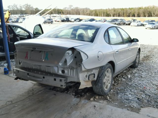 1FAFP53U95A169409 - 2005 FORD TAURUS SE SILVER photo 4