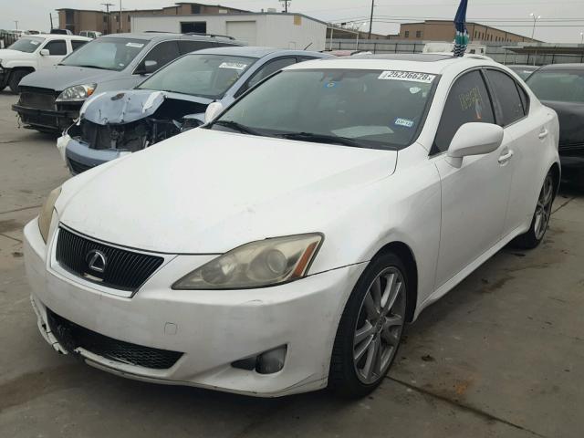 JTHBK262172039037 - 2007 LEXUS IS 250 WHITE photo 2