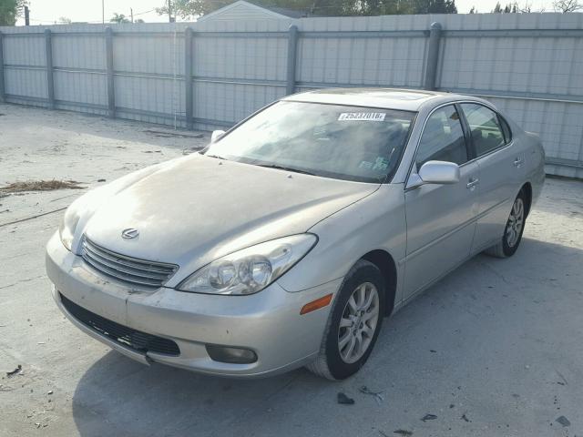 JTHBF30G620031079 - 2002 LEXUS ES 300 SILVER photo 2