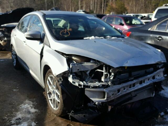 1FADP3F27FL338032 - 2015 FORD FOCUS SE SILVER photo 1