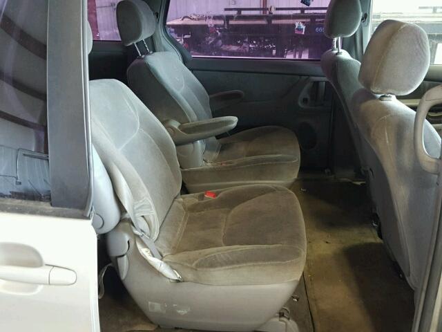 5TDZA23C34S026438 - 2004 TOYOTA SIENNA CE GRAY photo 6