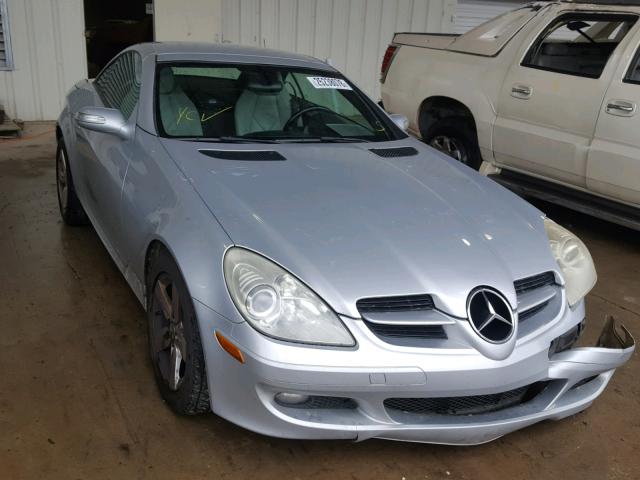 WDBWK54FX6F121705 - 2006 MERCEDES-BENZ SLK 280 SILVER photo 1