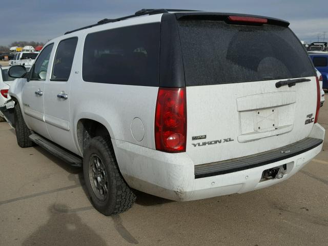 1GKFK16397R319631 - 2007 GMC YUKON XL K WHITE photo 3