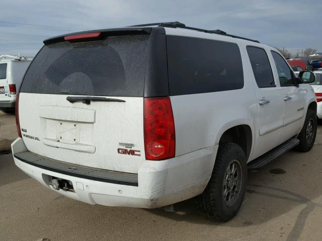 1GKFK16397R319631 - 2007 GMC YUKON XL K WHITE photo 4