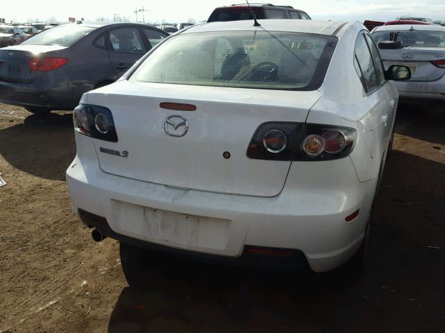 JM1BK12G381869331 - 2008 MAZDA 3 I WHITE photo 4