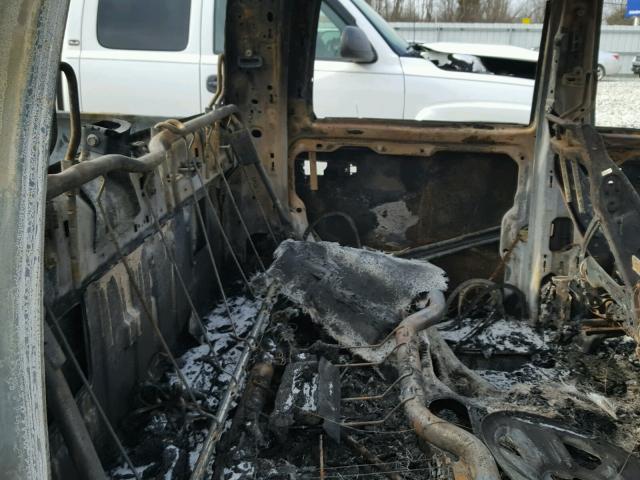 3C6UR5CL9HG540715 - 2017 RAM 2500 ST BURN photo 6