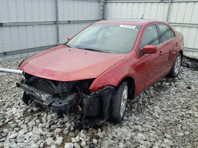 3FAHP0HA9AR328553 - 2010 FORD FUSION SE RED photo 2