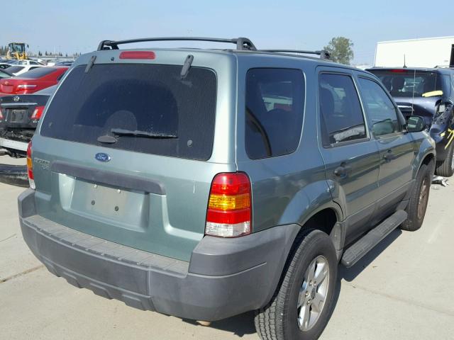 1FMYU03155DA03659 - 2005 FORD ESCAPE XLT GREEN photo 4