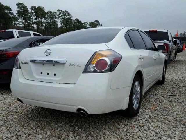 1N4AL2AP3BN513029 - 2011 NISSAN ALTIMA BAS WHITE photo 4