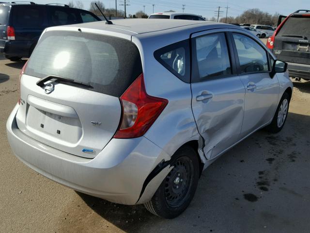 3N1CE2CP4FL406087 - 2015 NISSAN VERSA NOTE SILVER photo 4