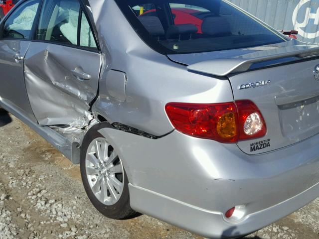 1NXBU4EE6AZ203764 - 2010 TOYOTA COROLLA BA SILVER photo 9