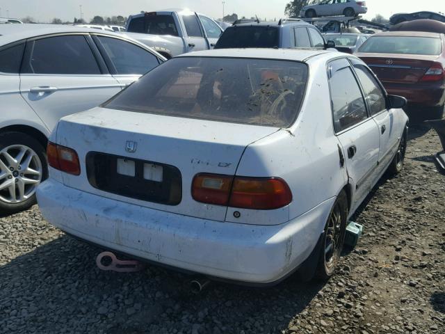 1HGEG8541RL032450 - 1994 HONDA CIVIC DX WHITE photo 4