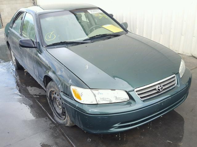 4T1BG22KXYU638996 - 2000 TOYOTA CAMRY CE GREEN photo 1