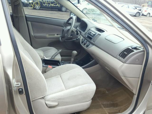 4T1BE32K64U926472 - 2004 TOYOTA CAMRY LE 棕色 照片 5