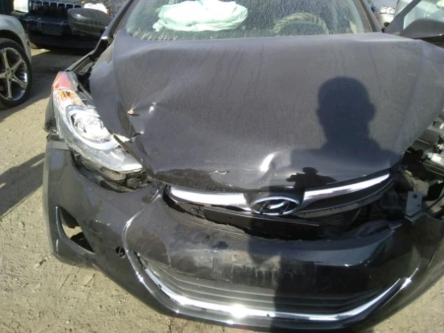 5NPDH4AE1DH310940 - 2013 HYUNDAI ELANTRA GL BLACK photo 7