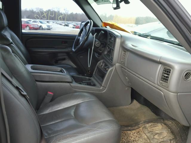 2GCEC13T561158534 - 2006 CHEVROLET SILVERADO GRAY photo 5