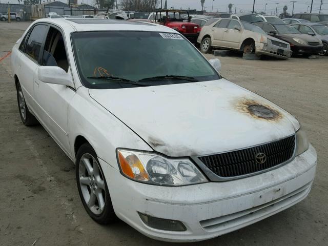 4T1BF28B3YU046186 - 2000 TOYOTA AVALON XL WHITE photo 1