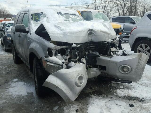 1FMCU93188KC16975 - 2008 FORD ESCAPE XLT SILVER photo 1